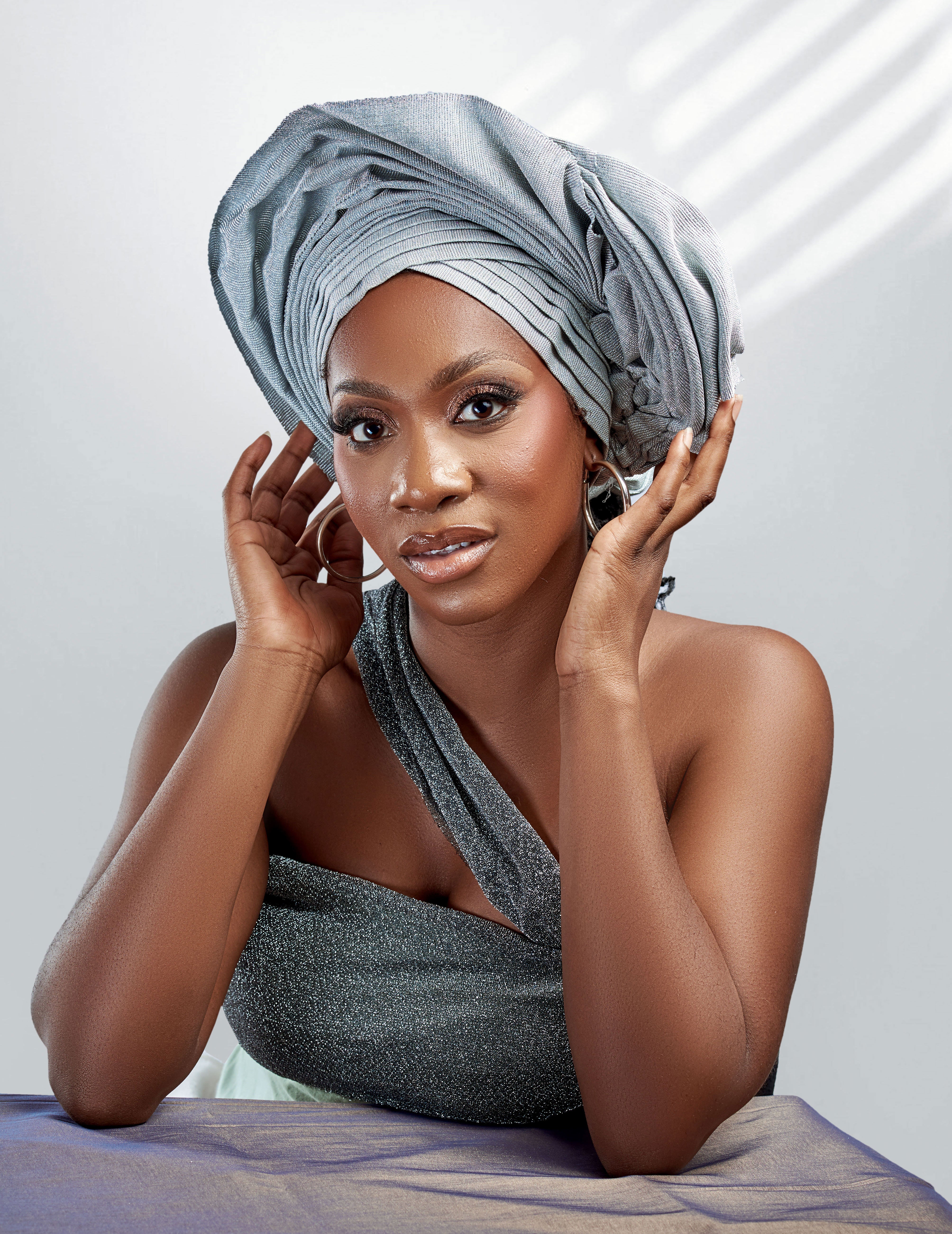 Silver Head Tie Gele